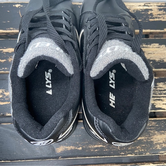 Heelys Wheeled Shoes Youth 5 Propel Skate Kids Sneakers Black White Gray Caps - Picture 15 of 16